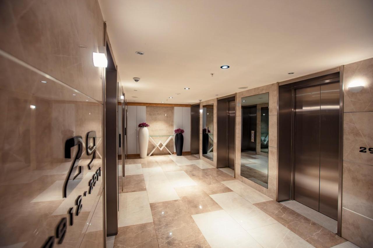 Orbi City Luxury Suite Batoumi Extérieur photo
